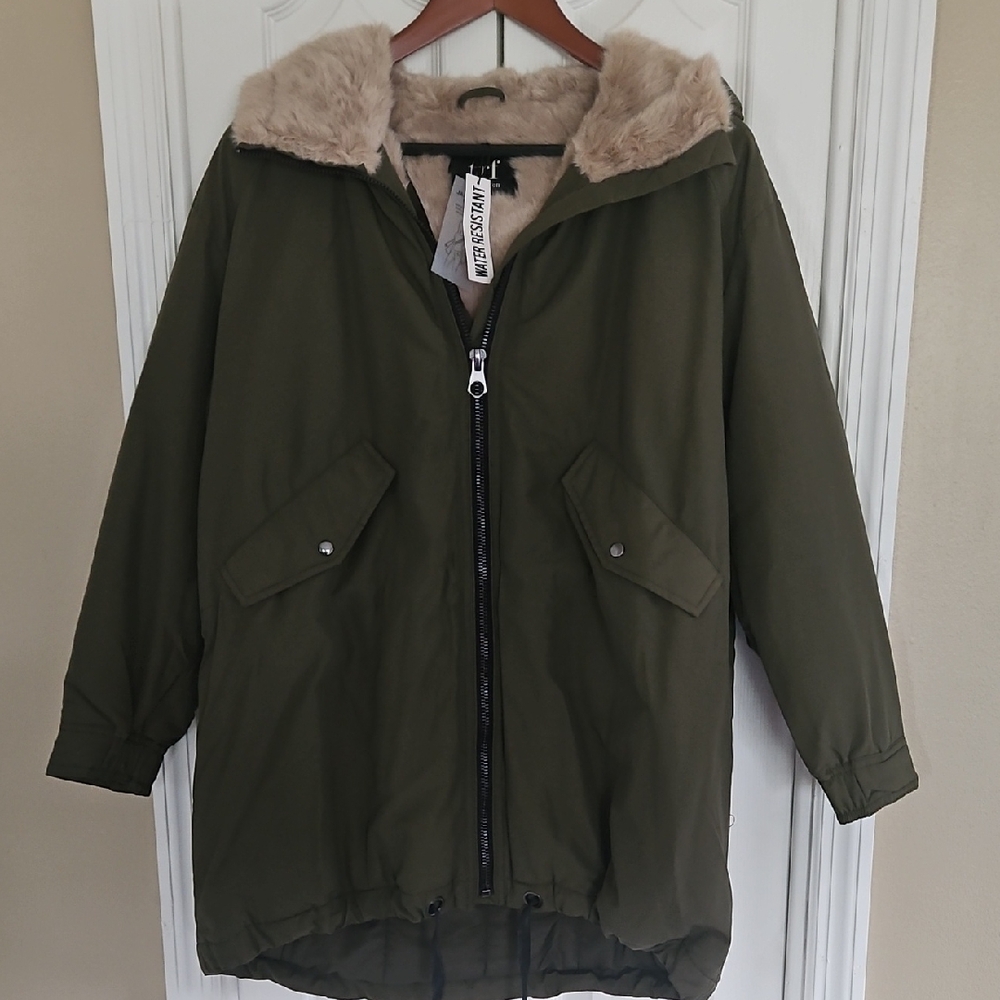 Zara Green and Cream Utility Jacket with Faux Fur